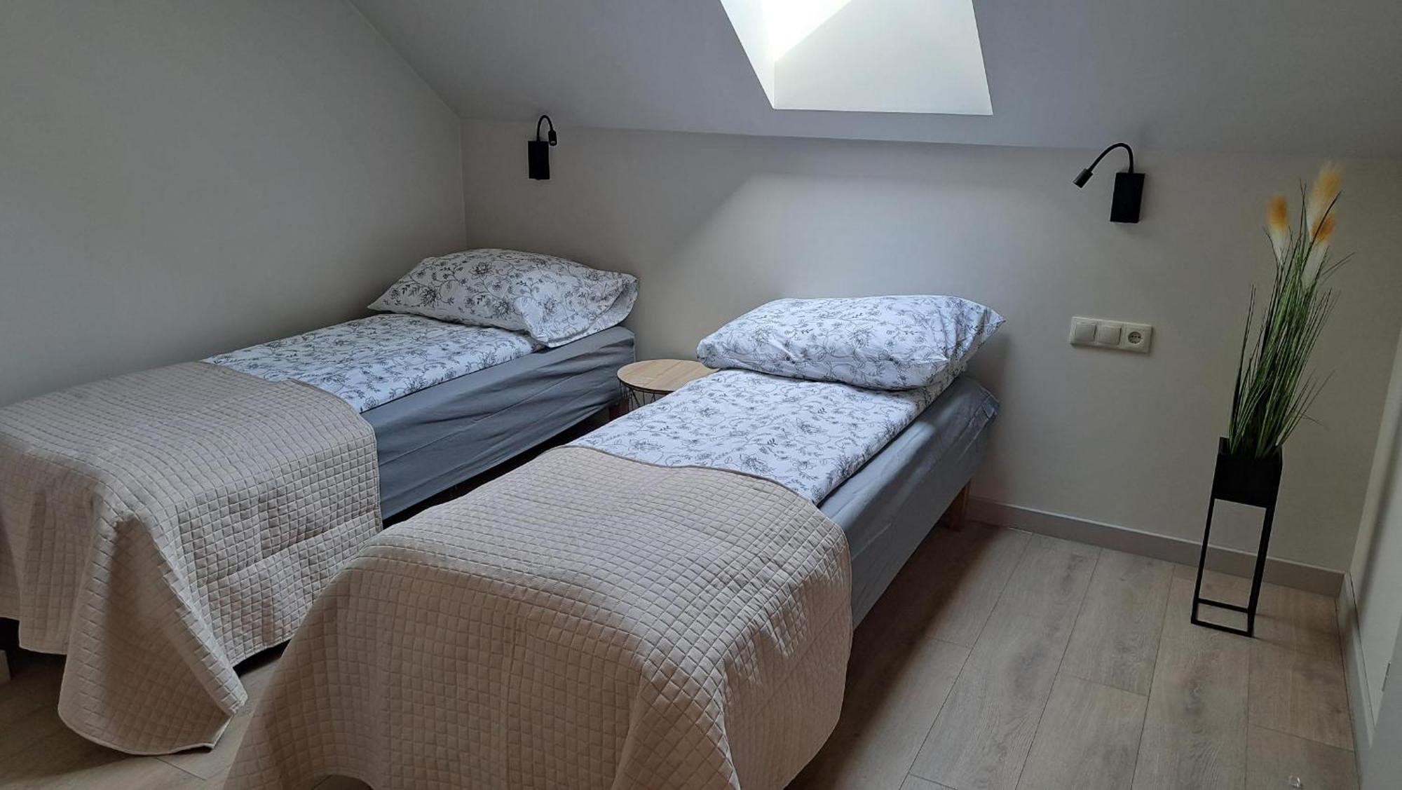 Gamtos Slenis Kaimo Turizmo Sodyba Bardinai Szoba fotó